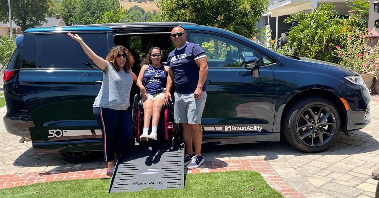 The family’s new wheelchair van, donated by BraunAbility and Chrysler, features a special edition 50th anniversary design to commemorate BraunAbility’s 50th Arrue family outside with their new BraunAbility Chrysler Pacifica
