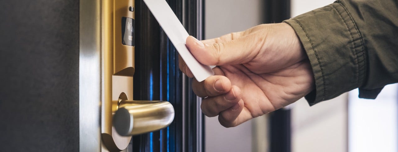 wheelchair accessible transportation and hotels