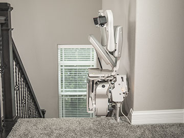 Bruno® Curved Home Stair Lift 