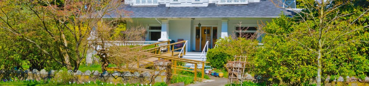 home with wheelchair ramp