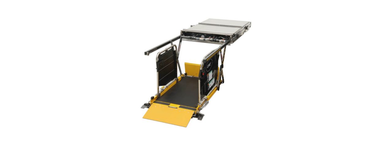 BraunAbility® Millennium™ Series Wheelchair Lift Operation 